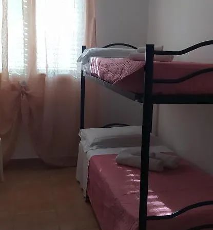 Il Maestrale فندق مبيت وإفطار